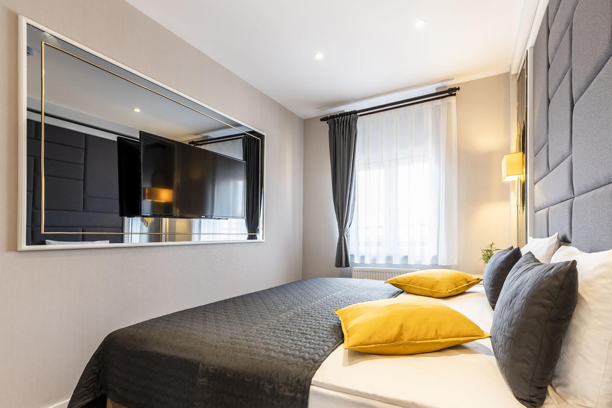 Grand De Pera Otel 4*